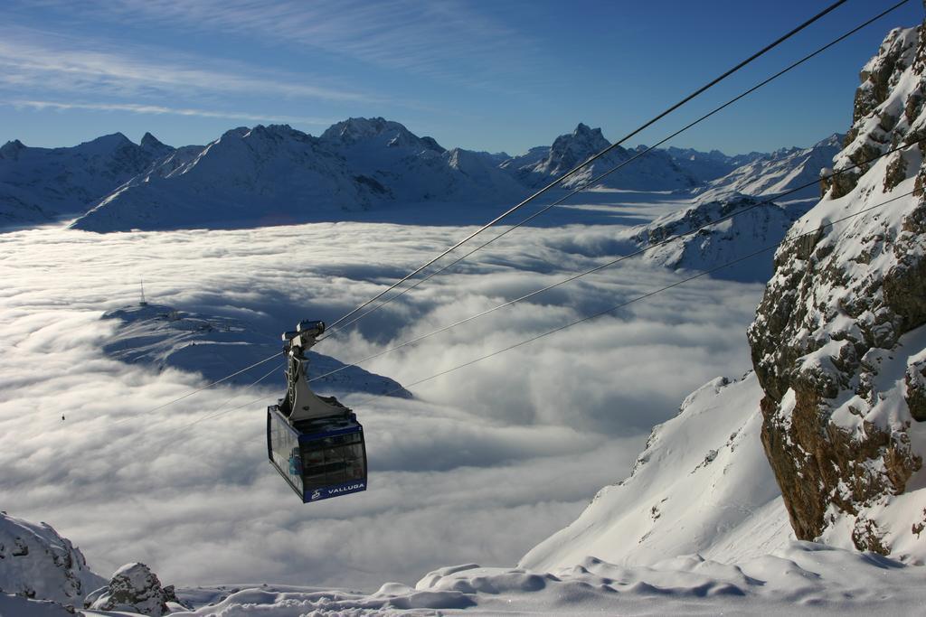 Haus Anna Apartments Langen am Arlberg Kültér fotó